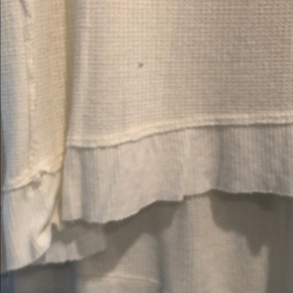 Cream sweater - Picture 2 of 4